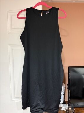 NWT Madden NYC Sleeveless Black Midi Dress